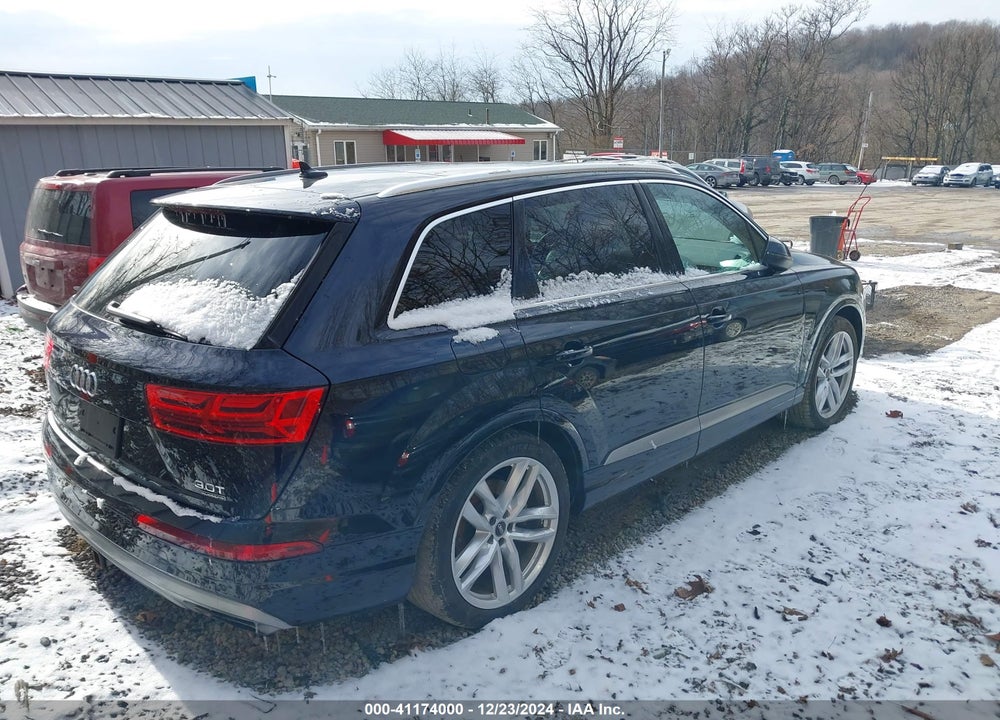 2017 AUDI Q7 3.0T PREMIUM VIN: WA1VAAF78HD020587