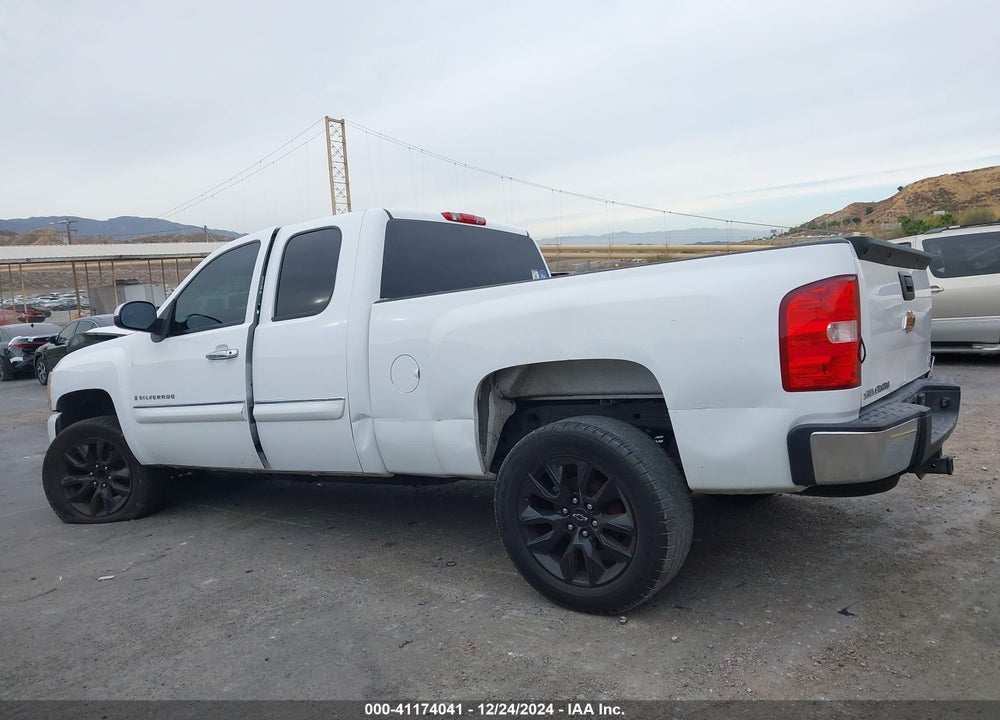 2009 CHEVROLET SILVERADO VIN: 2GCEC29J491119157