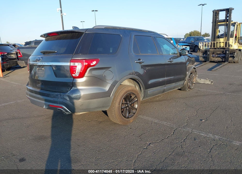 2016 FORD EXPLORER XLT VIN: 1FM5K7D82GGD14383