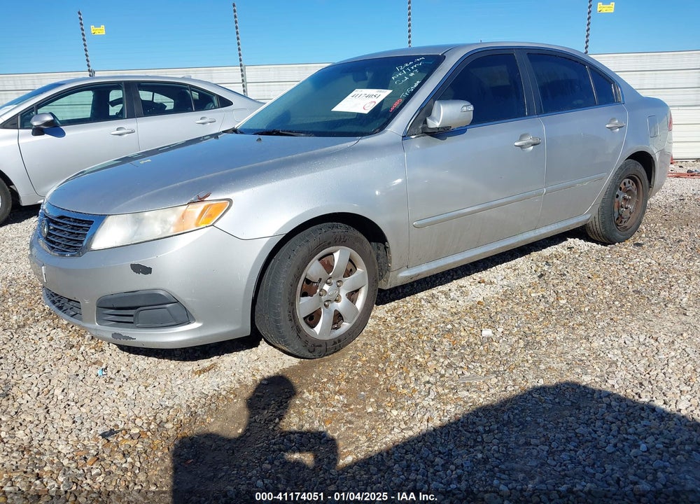 2009 KIA OPTIMA VIN: KNAGE228695324484