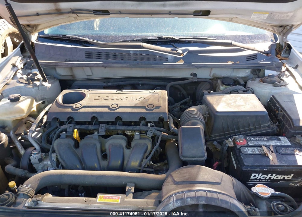 2009 KIA OPTIMA VIN: KNAGE228695324484