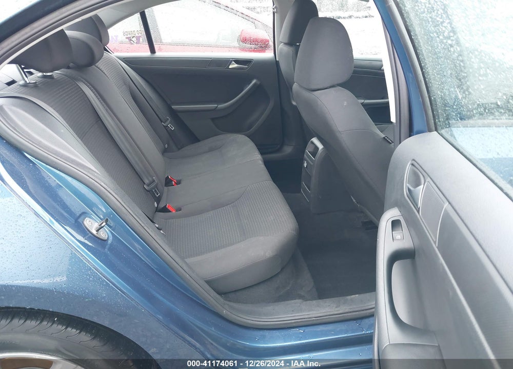 2015 VOLKSWAGEN JETTA 2.0L S VIN: 3VW2K7AJ2FM350767