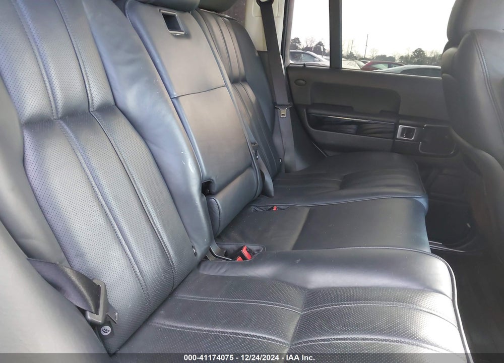 2010 LAND ROVER RANGE ROVER HSE LUX VIN: SALMF1D43AA309467