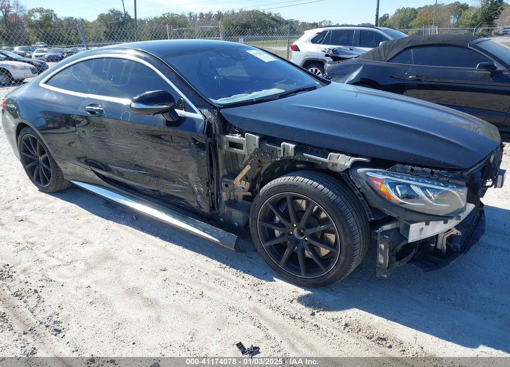 2015 MERCEDES-BENZ AMG S 63 VIN: WDDXJ7JB9FA007719