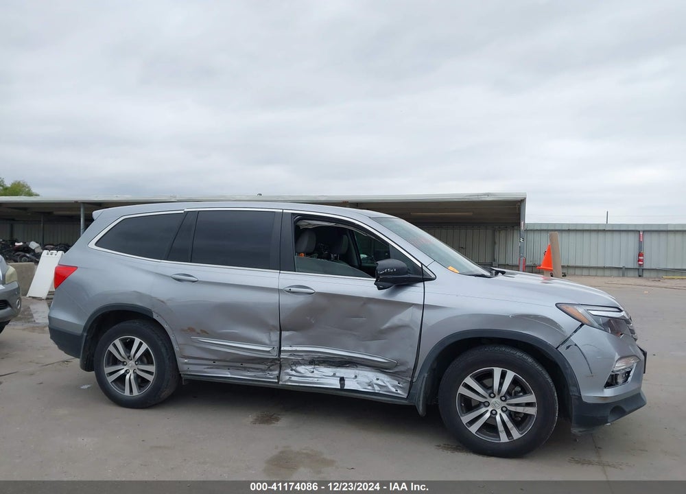 2018 HONDA PILOT EX-L VIN: 5FNYF5H8XJB031400