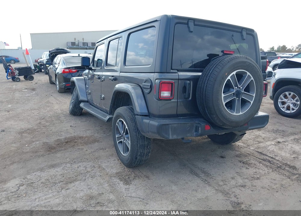 2023 JEEP WRANGLER 4-DOOR SAHARA 4X4 VIN: 1C4HJXEN6PW639004