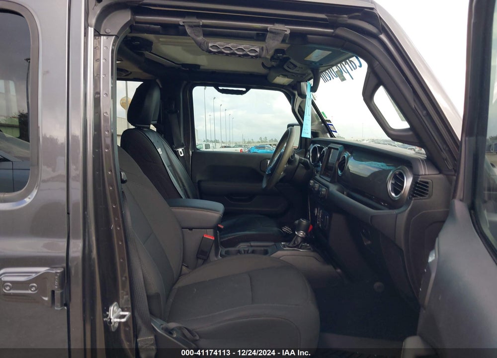 2023 JEEP WRANGLER 4-DOOR SAHARA 4X4 VIN: 1C4HJXEN6PW639004