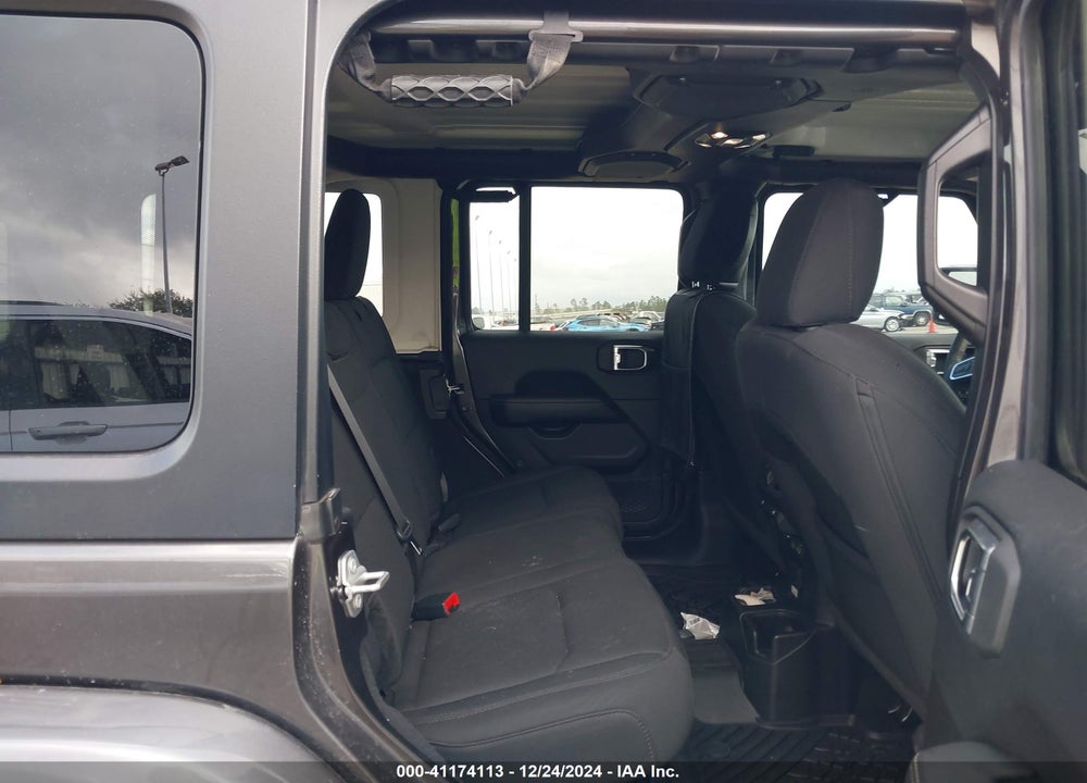 2023 JEEP WRANGLER 4-DOOR SAHARA 4X4 VIN: 1C4HJXEN6PW639004