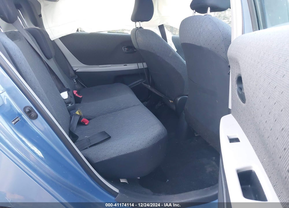 2011 TOYOTA YARIS VIN: JTDKT4K38B5331090