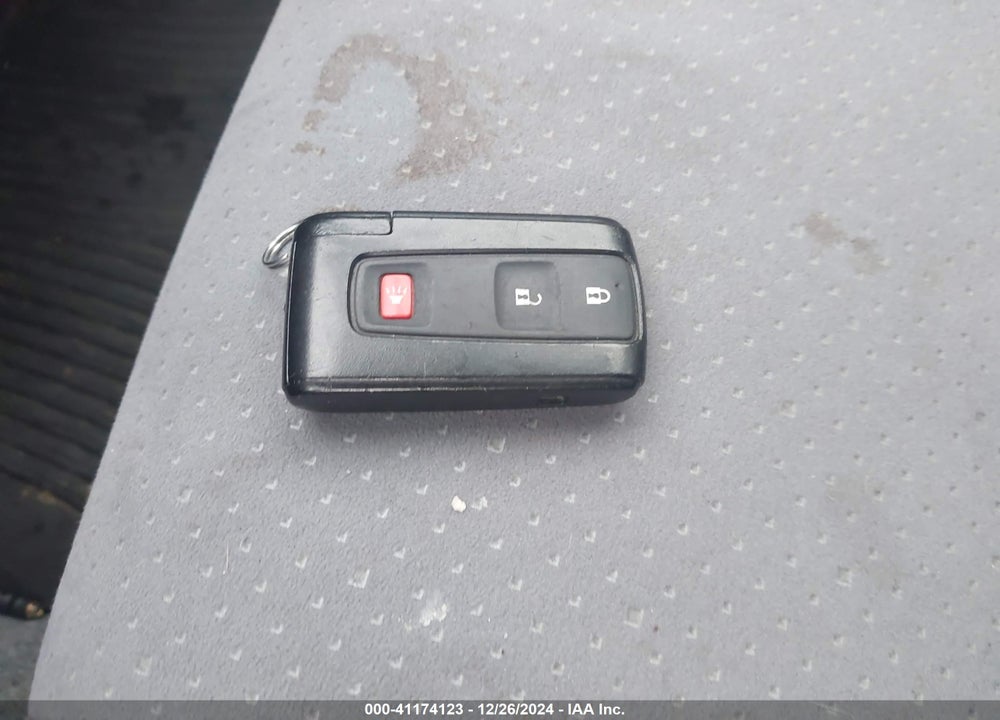 2008 TOYOTA PRIUS VIN: JTDKB20U883417409