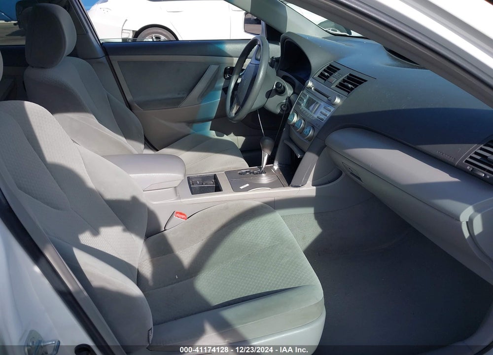 2009 TOYOTA CAMRY VIN: 4T4BE46K79R105068