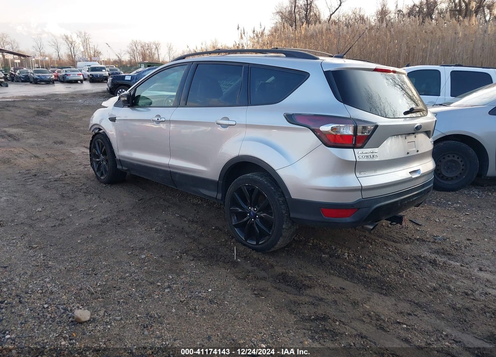2017 FORD ESCAPE TITANIUM VIN: 1FMCU9J96HUA99555