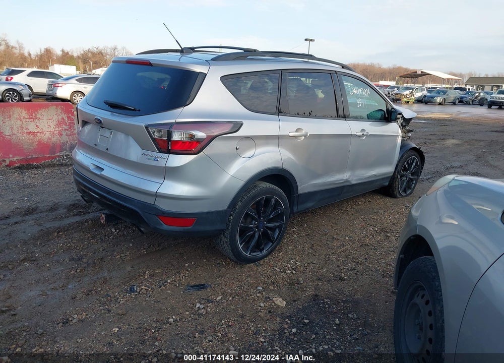 2017 FORD ESCAPE TITANIUM VIN: 1FMCU9J96HUA99555