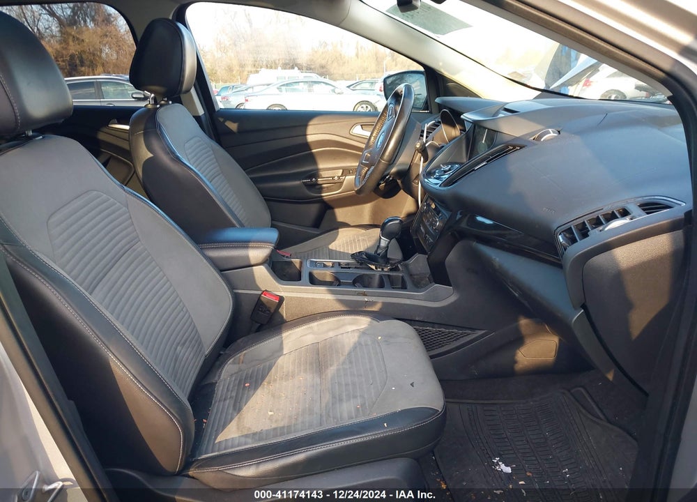 2017 FORD ESCAPE TITANIUM VIN: 1FMCU9J96HUA99555