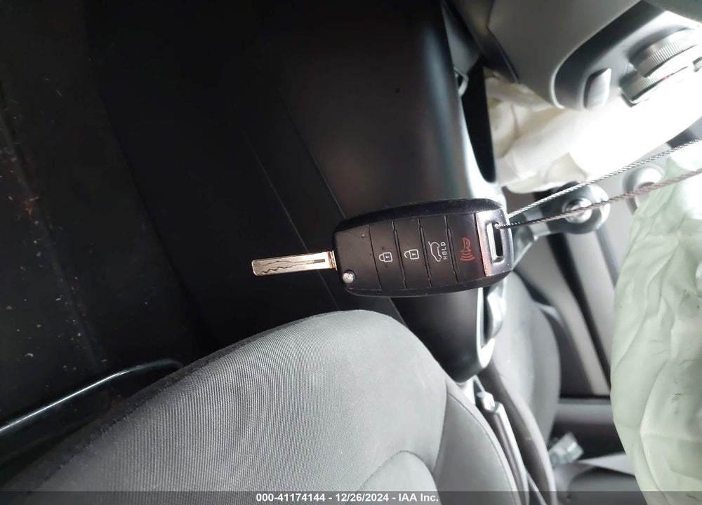 2014 KIA SOUL VIN: KNDJN2A20E7745072