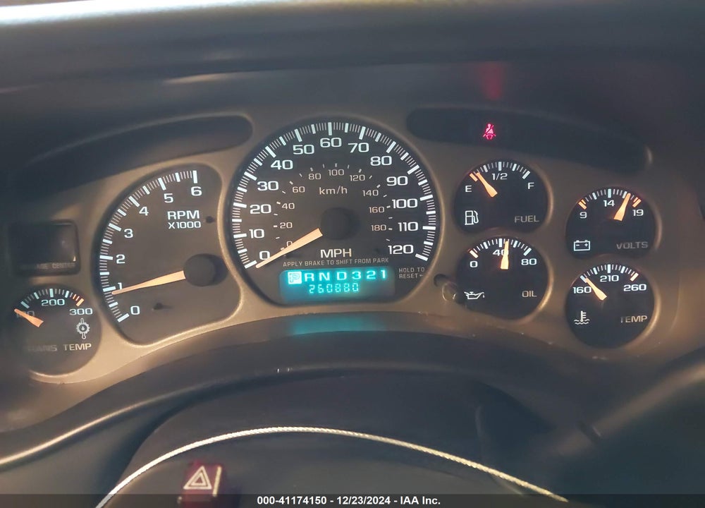 2000 CHEVROLET SILVERADO 1500 LS VIN: 2GCEC19T6Y1406669