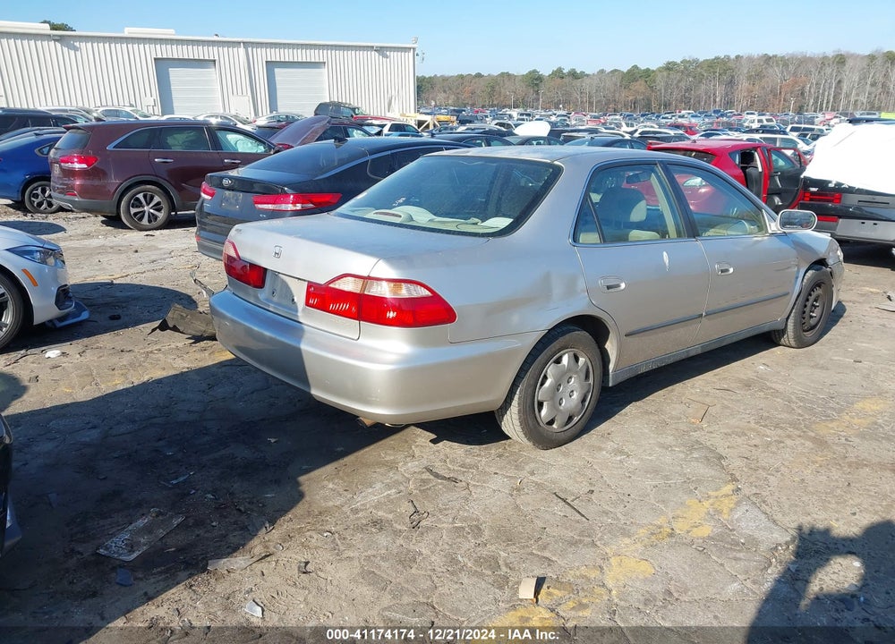 1999 HONDA ACCORD LX VIN: JHMCG5640XC004654