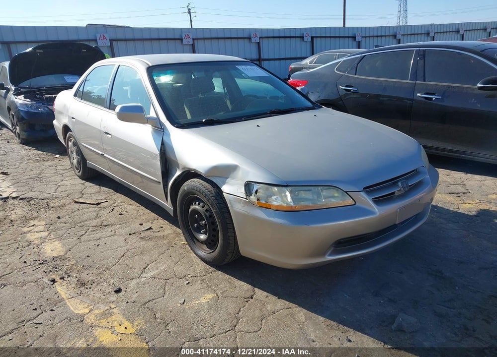 1999 HONDA ACCORD LX VIN: JHMCG5640XC004654