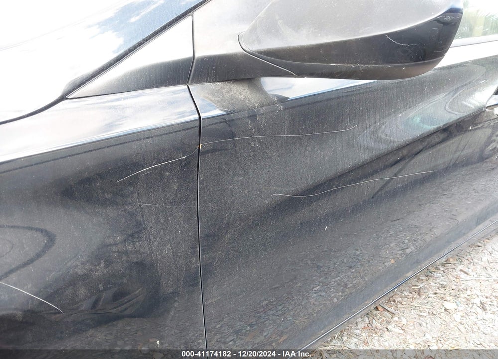 2011 HYUNDAI ELANTRA VIN: 5NPDH4AEXBH045464