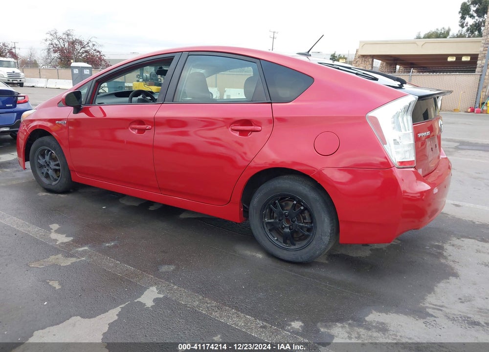 2011 TOYOTA PRIUS TWO VIN: JTDKN3DU8B1474770