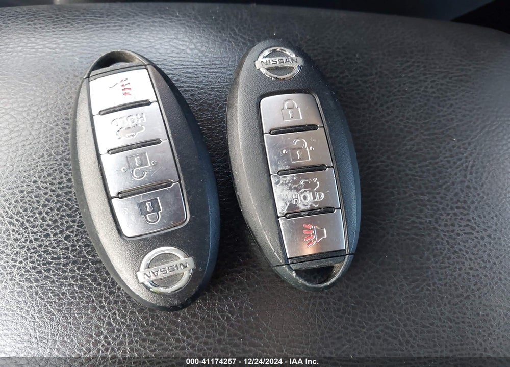 2017 NISSAN SENTRA VIN: 3N1AB7AP0HL661774