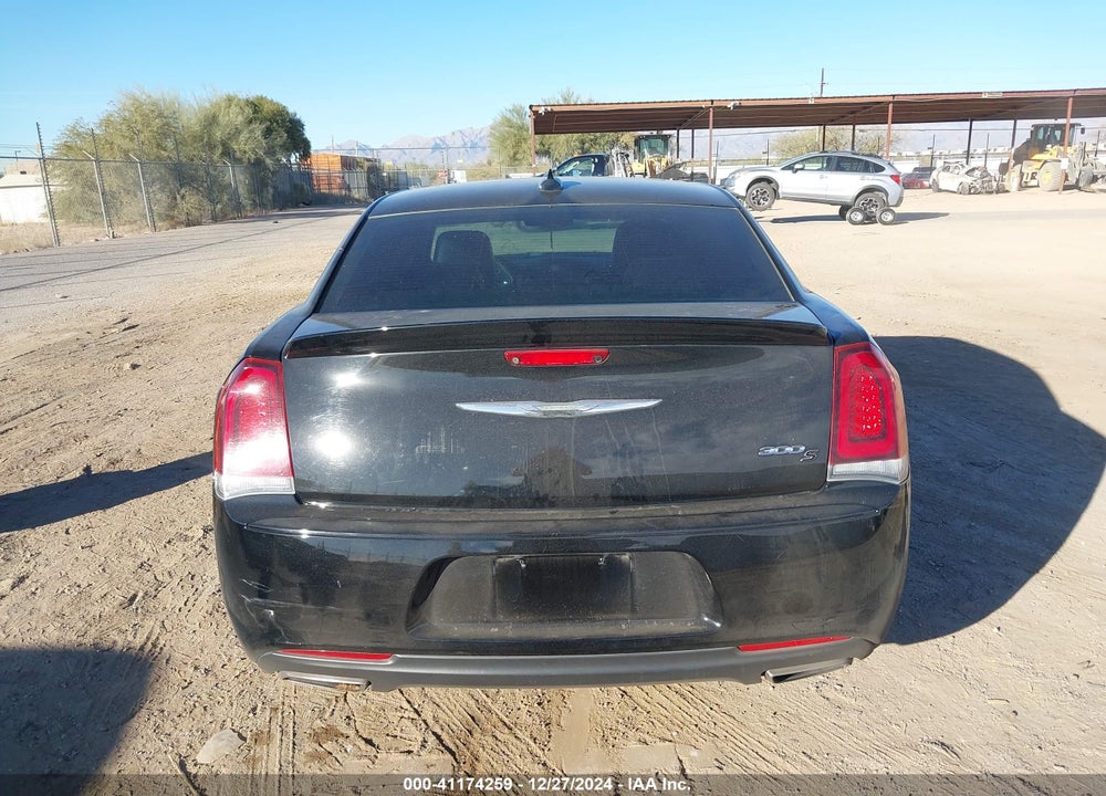 2019 CHRYSLER 300 300S VIN: 2C3CCABG0KH573293