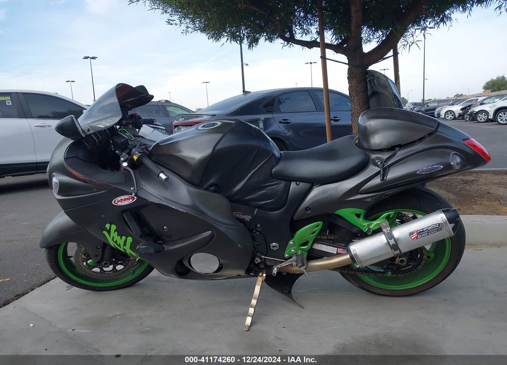 2013 SUZUKI GSX1300 RA VIN: JS1GX72B1D2102364