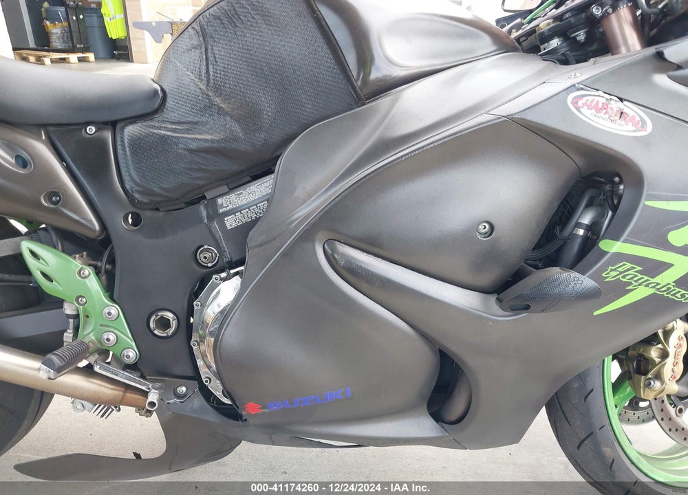 2013 SUZUKI GSX1300 RA VIN: JS1GX72B1D2102364
