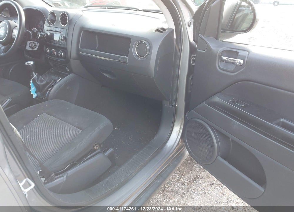 2011 JEEP COMPASS VIN: 1J4NT1FA9BD230886
