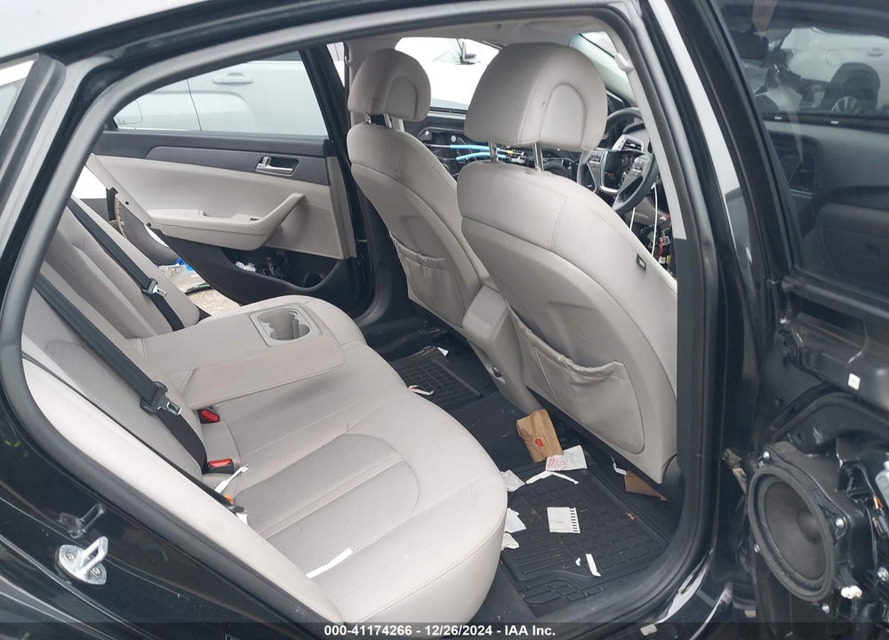 2017 HYUNDAI SONATA VIN: 5NPE24AF4HH468483