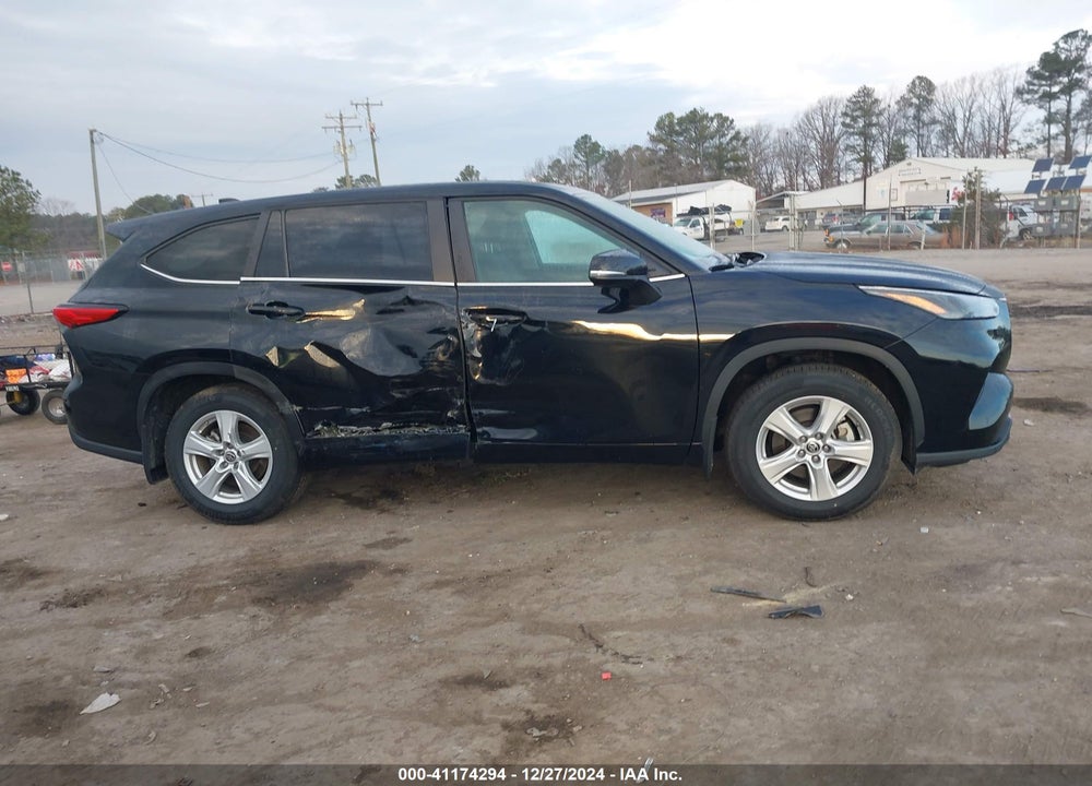 2023 TOYOTA HIGHLANDER LE VIN: 5TDKDRBH1PS038526