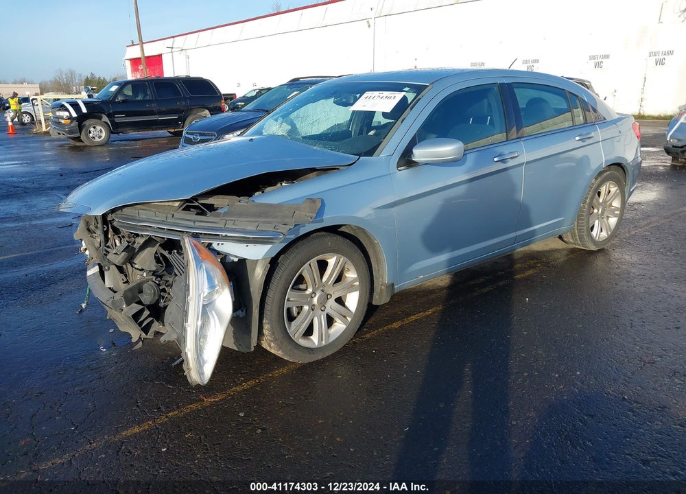 2013 CHRYSLER 200 VIN: 1C3CCBBB7DN593643