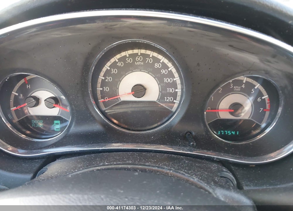 2013 CHRYSLER 200 VIN: 1C3CCBBB7DN593643