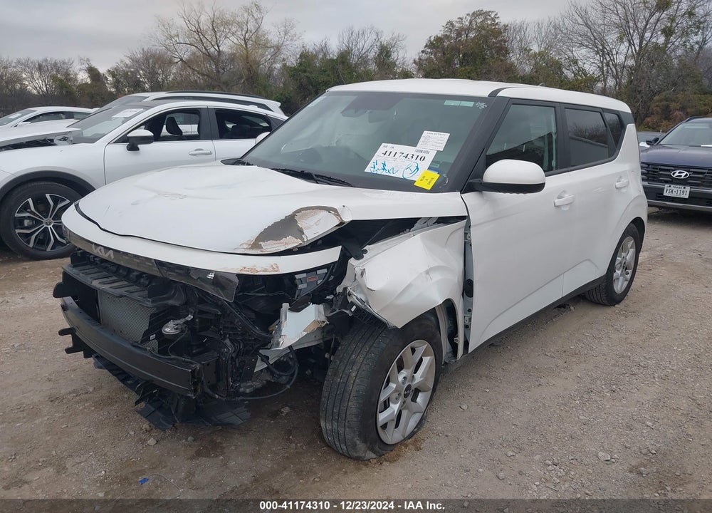 2024 KIA SOUL LX VIN: KNDJ23AUXR7236743