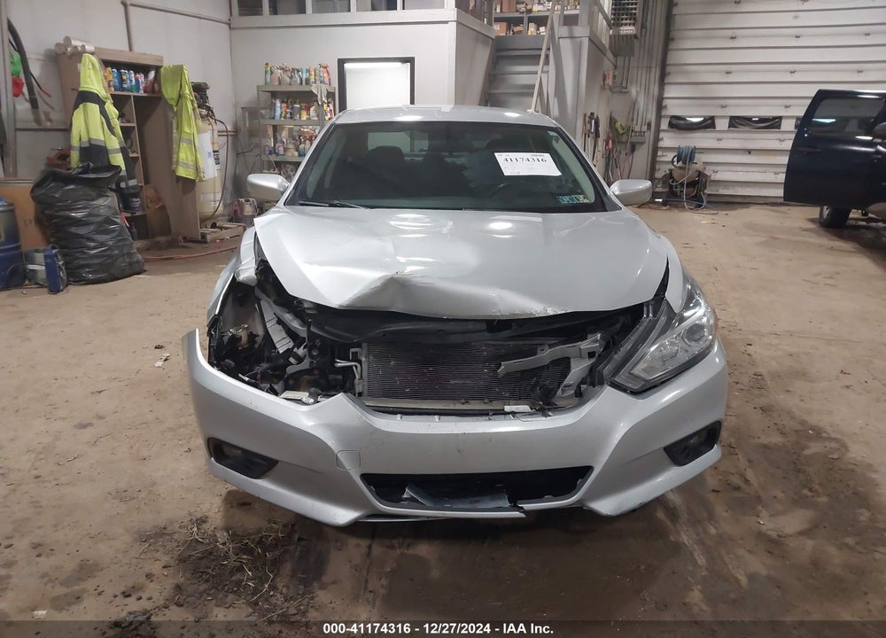 2018 NISSAN ALTIMA 2.5 SV VIN: 1N4AL3AP2JC125080