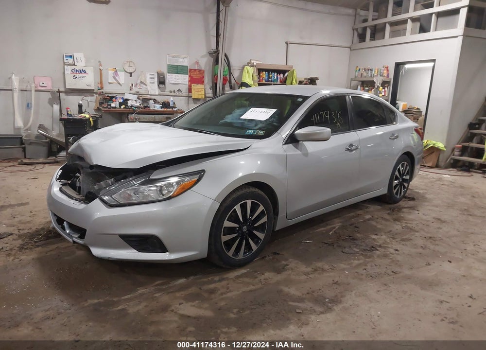 2018 NISSAN ALTIMA 2.5 SV VIN: 1N4AL3AP2JC125080