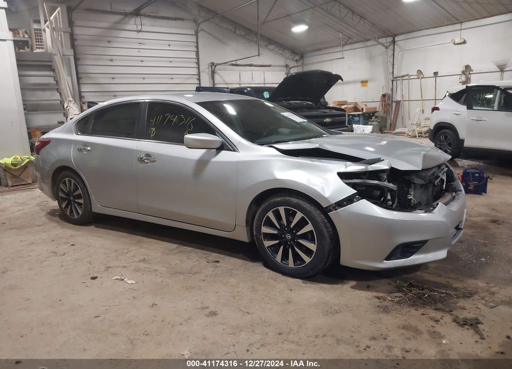 2018 NISSAN ALTIMA 2.5 SV VIN: 1N4AL3AP2JC125080