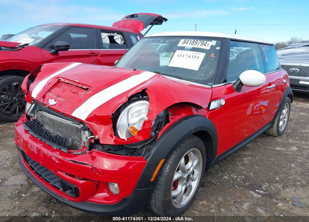 2012 MINI COOPER S VIN: WMWSV3C57CTY27156