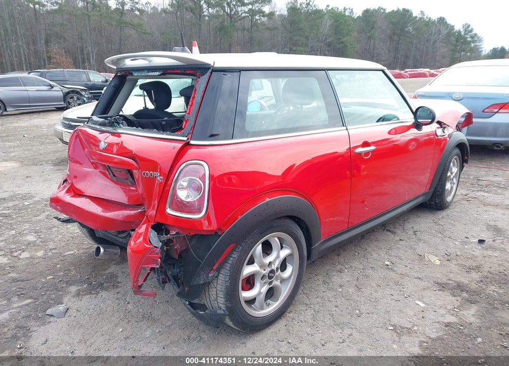 2012 MINI COOPER S VIN: WMWSV3C57CTY27156