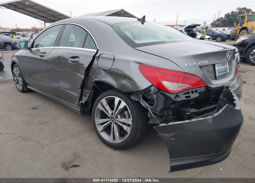 2018 MERCEDES-BENZ CLA 250 VIN: WDDSJ4EB1JN543309