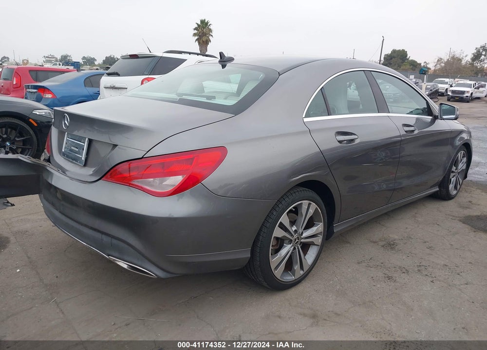 2018 MERCEDES-BENZ CLA 250 VIN: WDDSJ4EB1JN543309