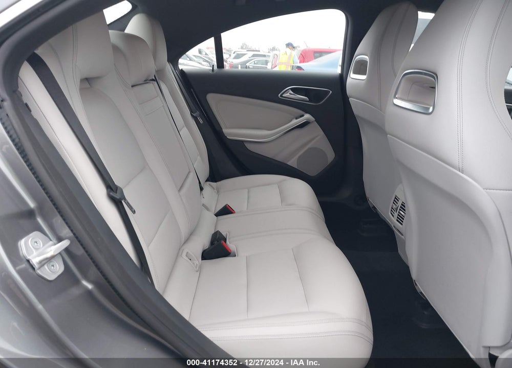 2018 MERCEDES-BENZ CLA 250 VIN: WDDSJ4EB1JN543309