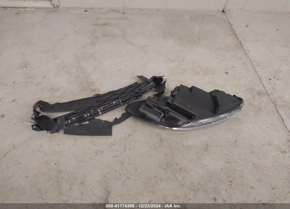 2022 FORD ESCAPE SE VIN: 1FMCU0G69NUB49501