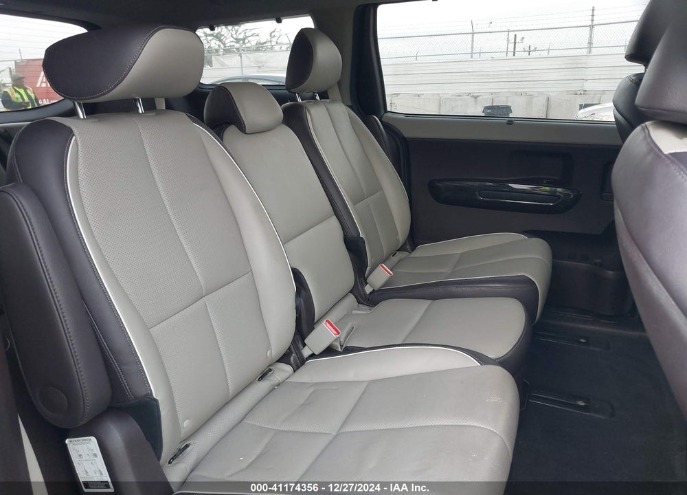 2016 KIA SEDONA SX LUXURY VIN: KNDME5C13G6141477
