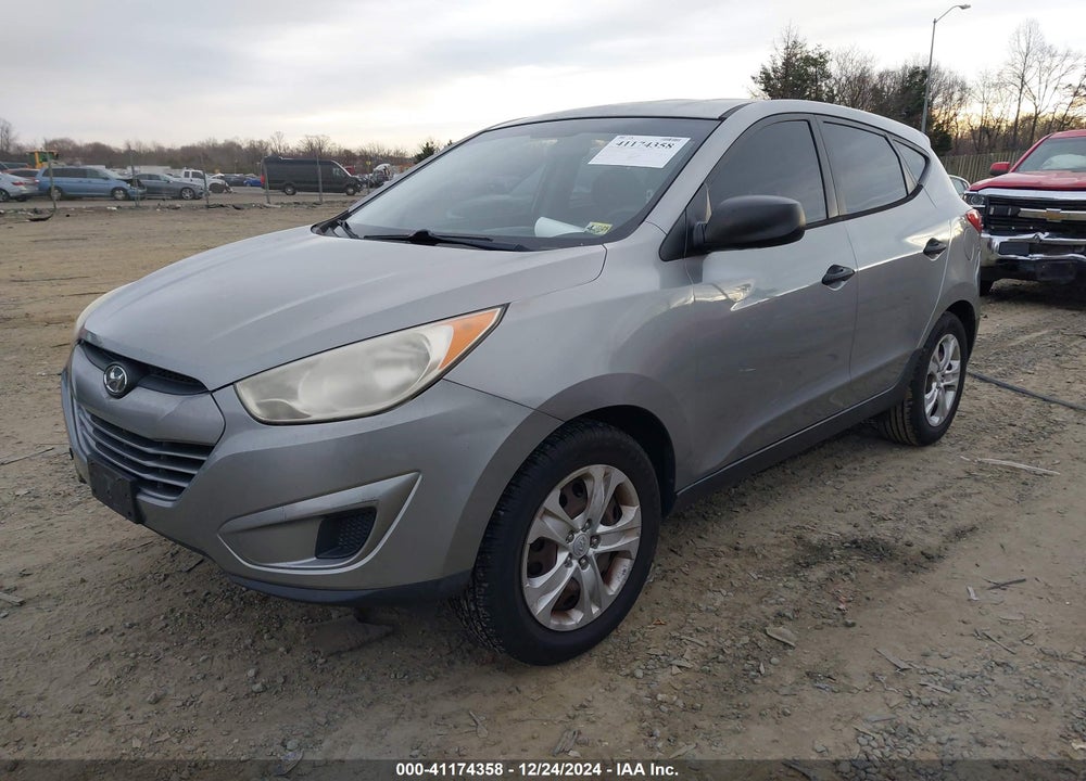 2010 HYUNDAI TUCSON GLS VIN: KM8JT3AC0AU033771