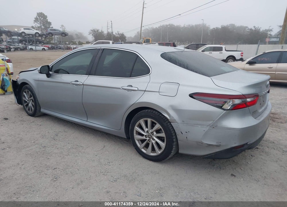 2021 TOYOTA CAMRY LE VIN: 4T1C11AK4MU441558