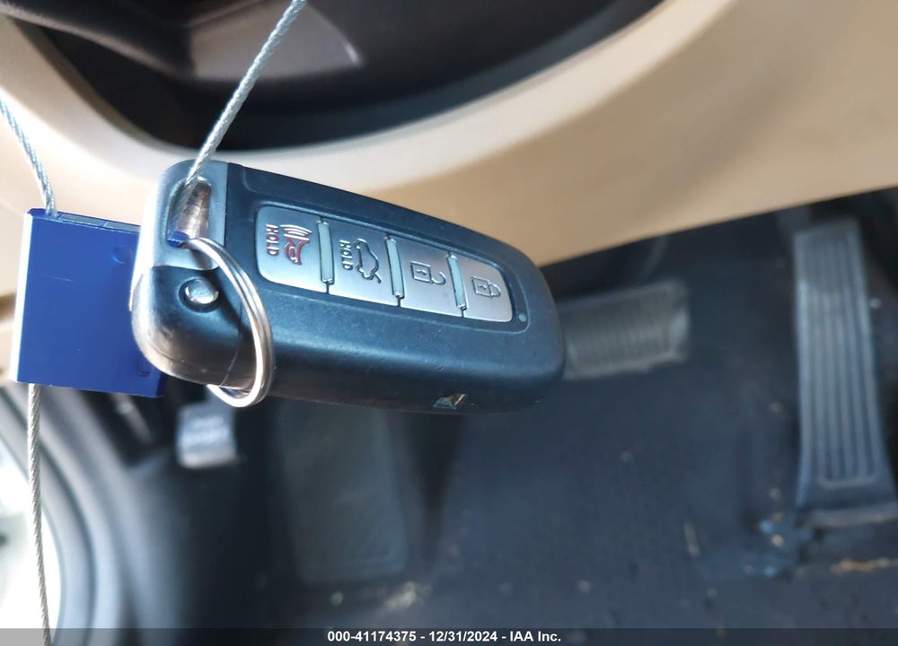 2011 HYUNDAI SONATA LIMITED 2.0T VIN: 5NPEC4AB3BH238600