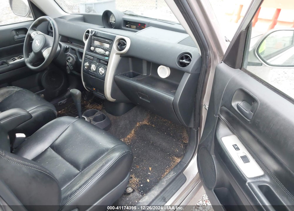 2006 SCION XB VIN: JTLKT324964087324