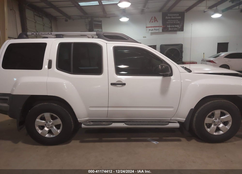 2010 NISSAN XTERRA VIN: 5N1AN0NW2AC513233
