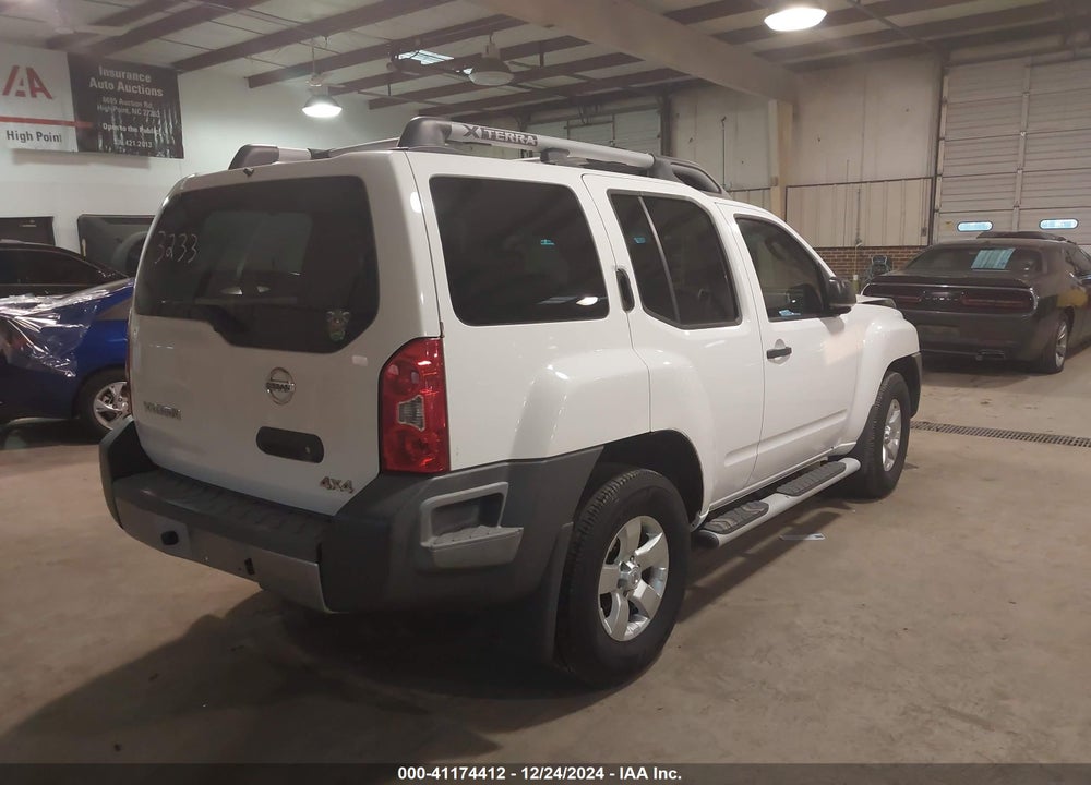 2010 NISSAN XTERRA VIN: 5N1AN0NW2AC513233